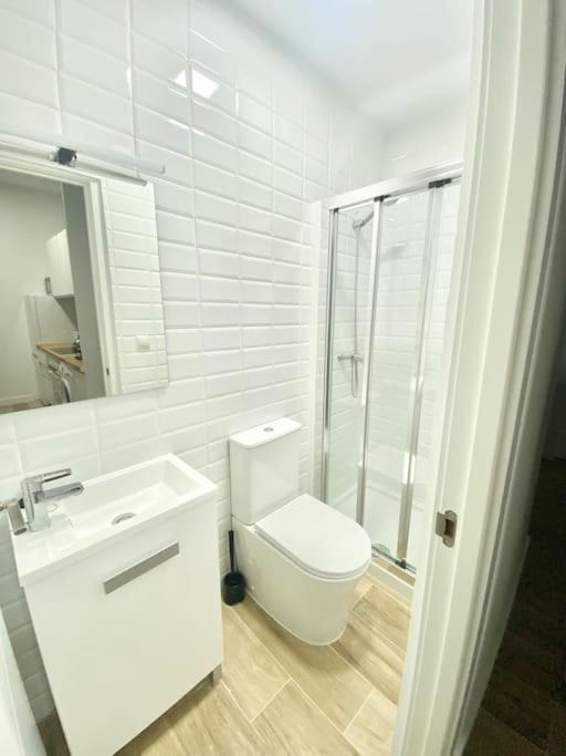 Ferienwohnung Puente Praga Aparment Madrid Exterior foto